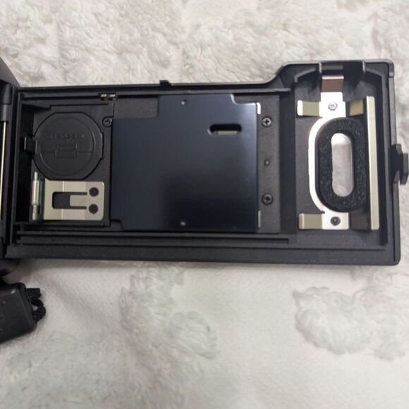 Canon Sure Shot Ace 35mm Point & Shoot Film Camera – Untested - Picture 4 of 6